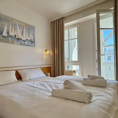 Gemuetliche Mit Grossem Balkon In * Sellin (Rugen)