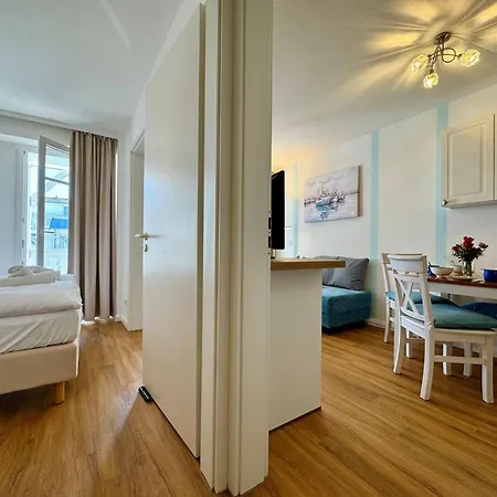 Apartment Gemuetliche Mit Grossem Balkon In Sellin (Rugen)