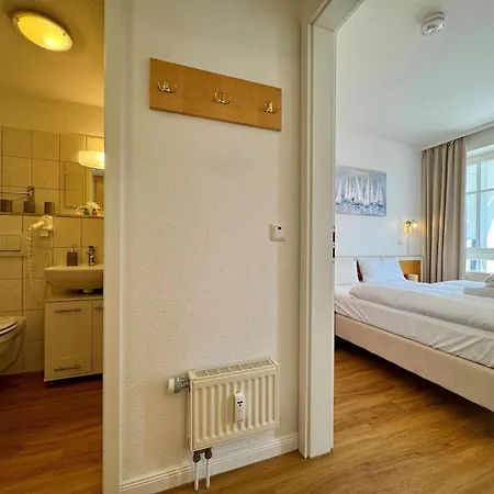 Apartment Gemuetliche Mit Grossem Balkon In *