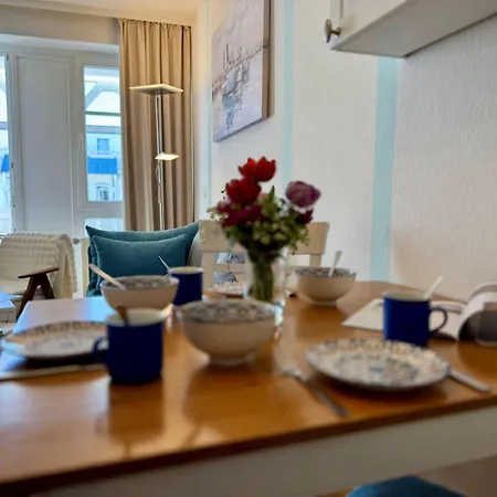 Apartment Gemuetliche Mit Grossem Balkon In *