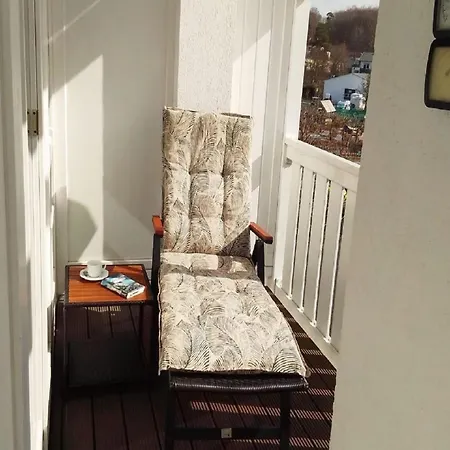 Gemuetliche Mit Grossem Balkon In Apartment *