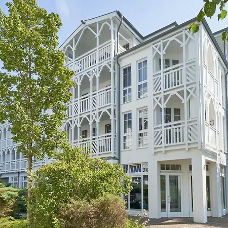 Apartment Gemuetliche Mit Grossem Balkon In *